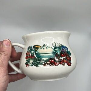 VTG vegetable soup bowl